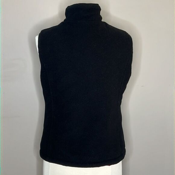 FREE Country Reversible Quilted & Microfleece Zip Front Vest Red Black - Picture 8 of 10